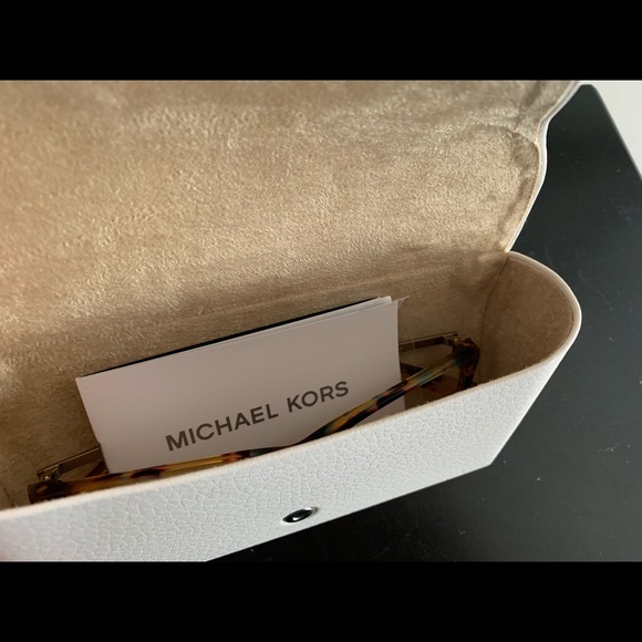 New Michael Kors multi colored frames - Picture 8 of 8